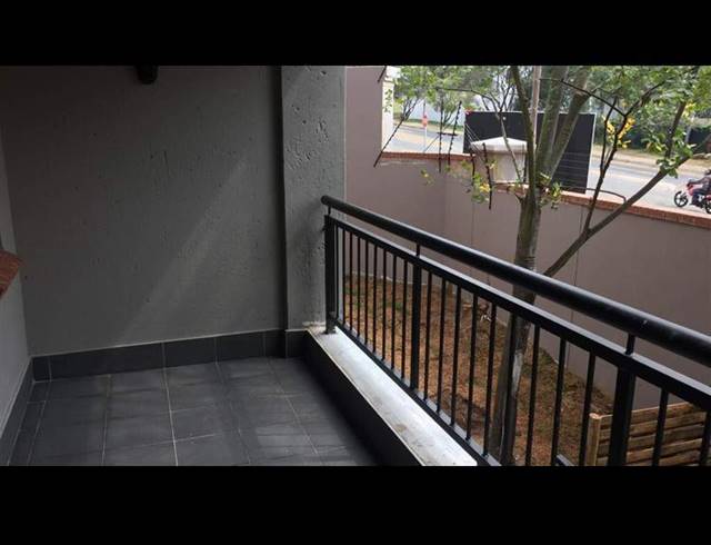 2 BEDROOM PROPERTY TO RENT IN BRYANSTON